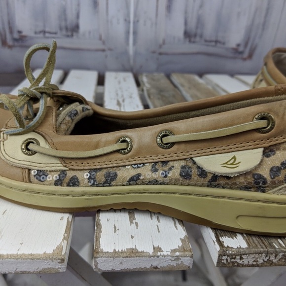 Sperry Cheetah 6.5 - Picture 2 of 8